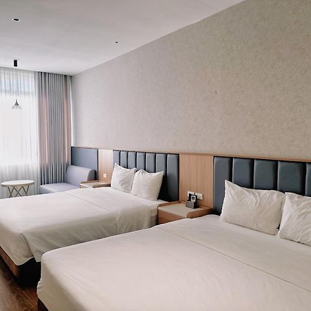 Ngan Ha Hotel Dai Tiet Esterno foto