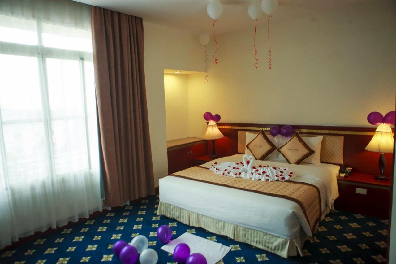 Ngan Ha Hotel Dai Tiet Esterno foto